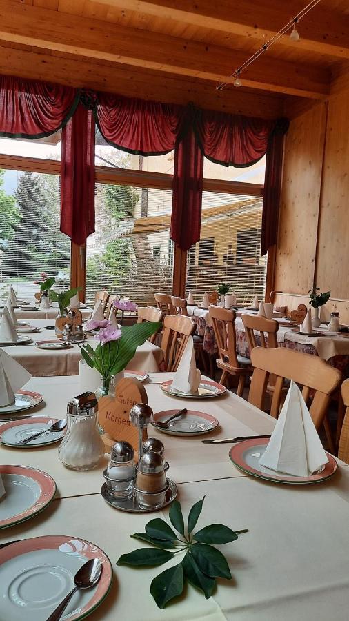Gaestehaus Post Aigner Greifenburg Bagian luar foto