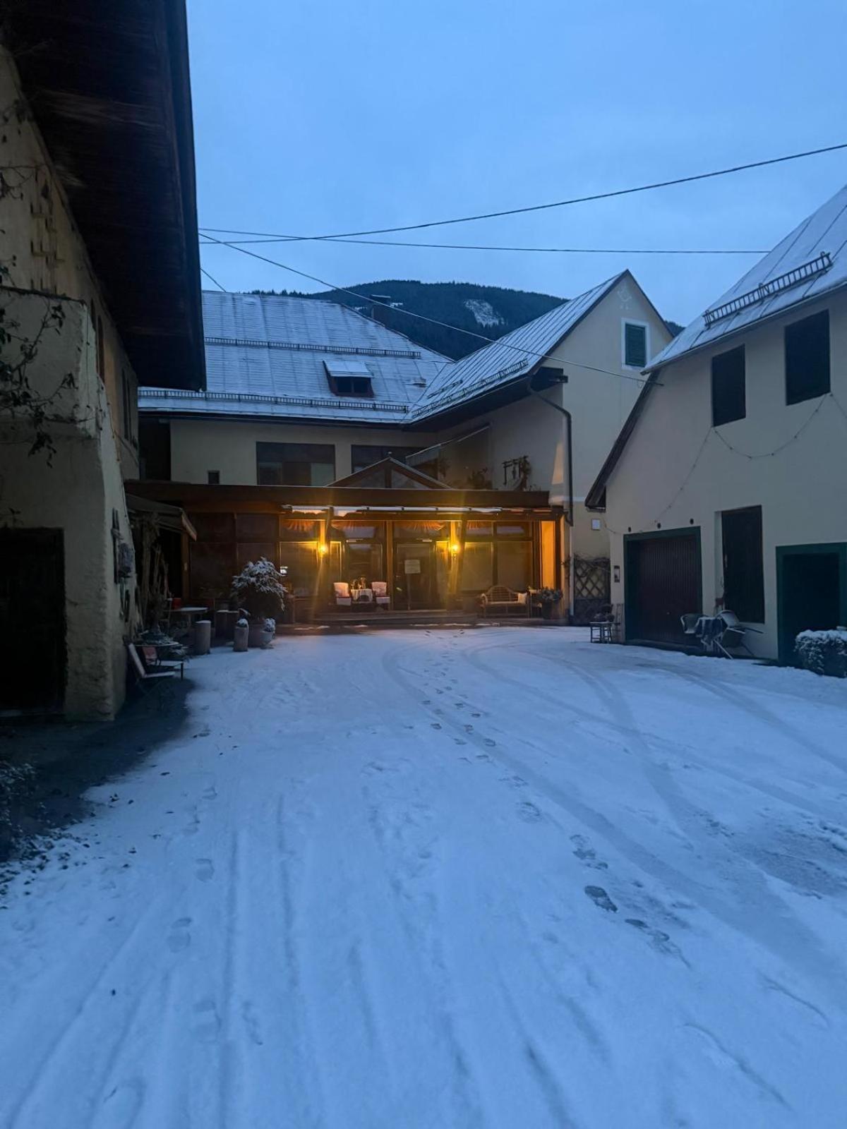 Gaestehaus Post Aigner Greifenburg Bagian luar foto